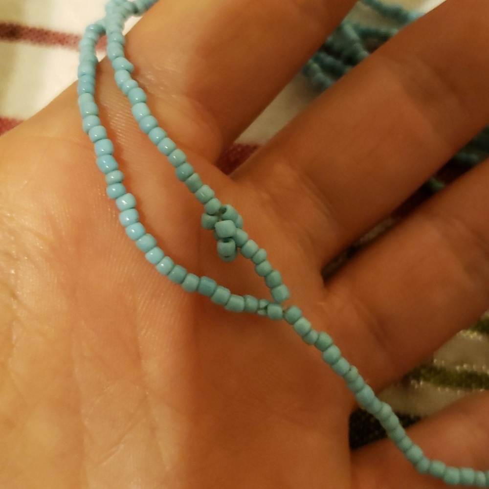 Shell necklace - Picture 2 of 4